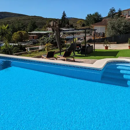 Con Piscina, Barbacoa Y Jacuzzi En Valencia Prázdninový dům Turís