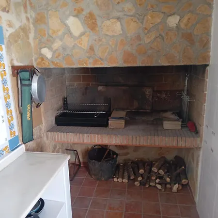 Con Piscina, Barbacoa Y Jacuzzi En Valencia