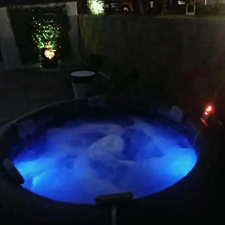 Prázdninový dům Con Piscina, Barbacoa Y Jacuzzi En Valencia